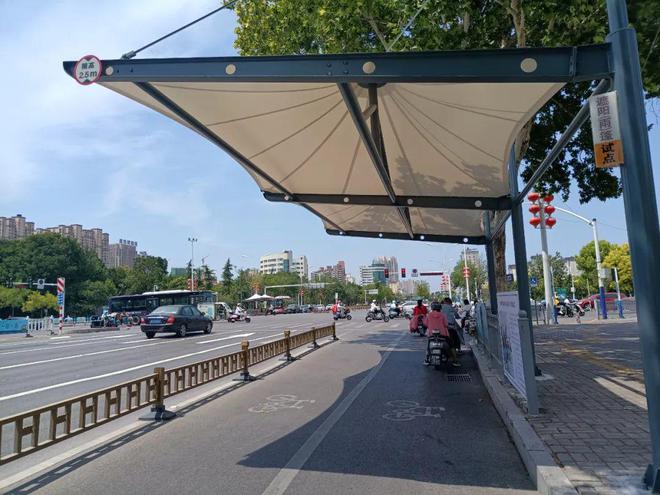 又kaiyun登录入口登录一批遮阳（雨）棚即将“上岗”