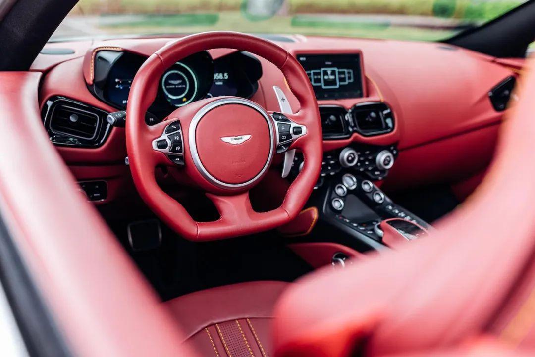 驾驶员的同理心阿斯顿·马丁RoadsterVS马自达Mkaiyun中国官方网站X-5(图8)