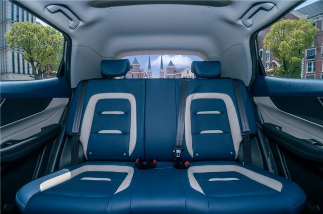 抢先选：kaiyun中国官方网站瑞虎5x惠民版599万元起售还可至高享万元红包(图4)