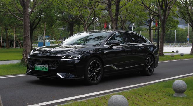 kaiyun中国官方网站岚图追光PHEV深度试驾:老板位很诱人驾驶动态有惊喜(图12) kaiyun中国官方网站岚图追光PHEV深度试驾:老板位很诱人驾驶动态有惊喜(图12)