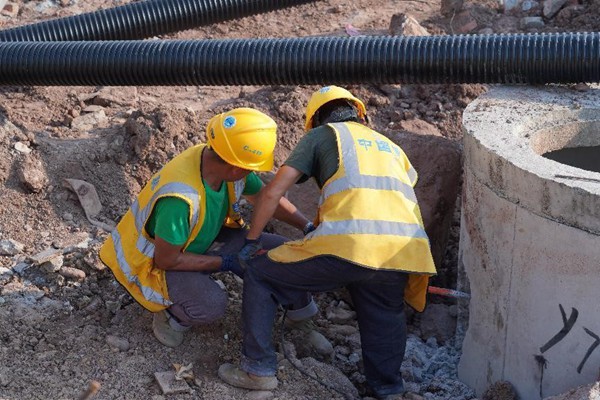 多举措防暑降温 确保污水处理项目安全施工(图5)