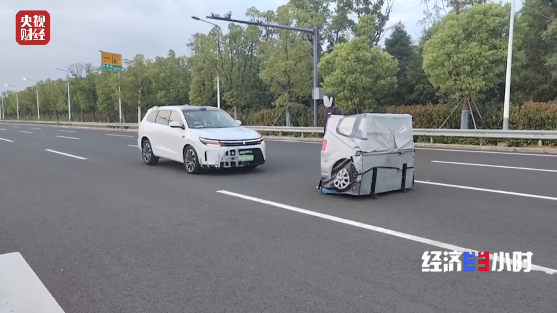 “上车不用开下车自己停”！智驾汽车开启“端到端”时代(图5)