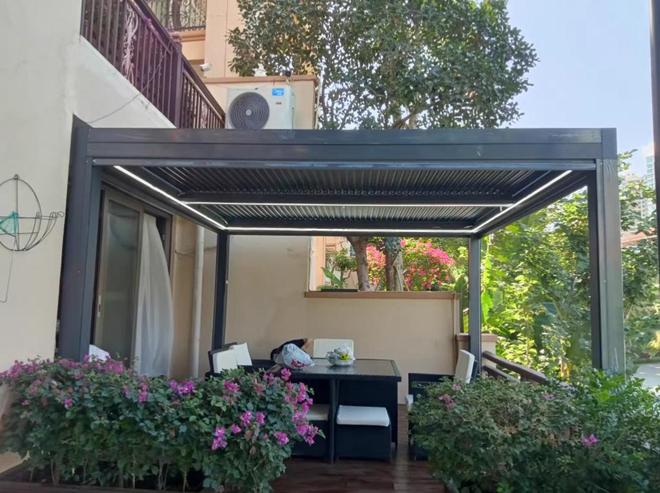 院子遮阳新招!通透设计胜阳光房四季舒适超实用!(图4) 院子遮阳新招!通透设计胜阳光房四季舒适超实用!(图4)