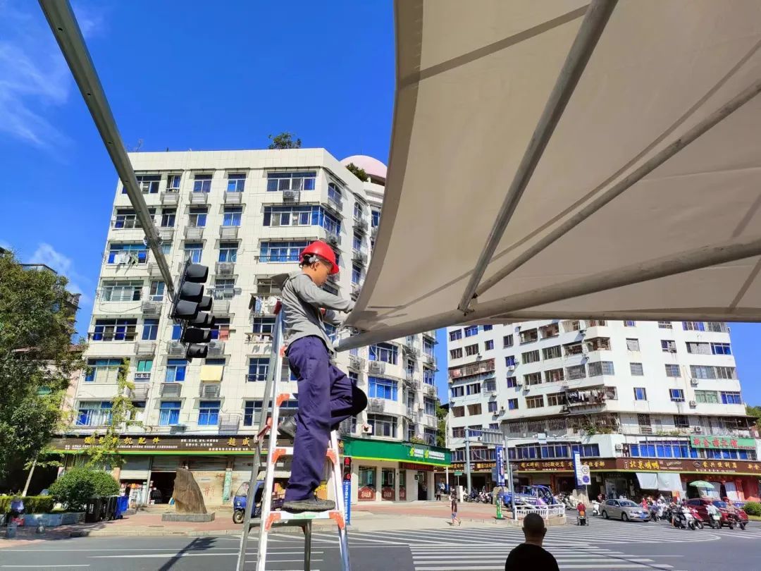 点赞!邵武这两处路口的遮阳棚即将建设完工(图6) 点赞!邵武这两处路口的遮阳棚即将建设完工(图6)