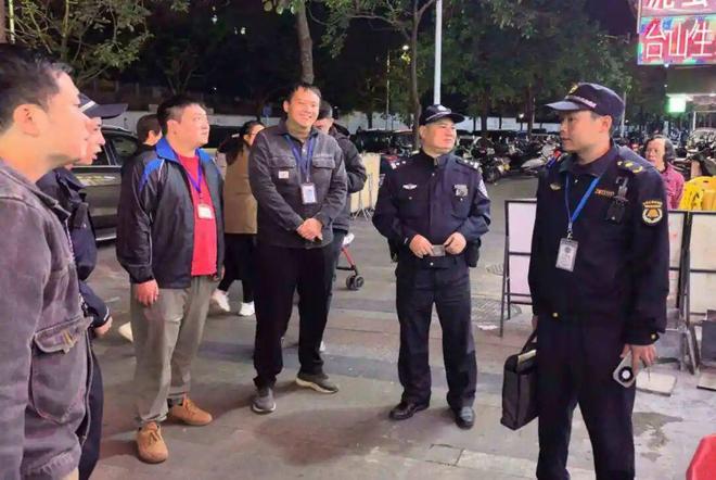 图集｜蓬江城管时刻在线年城市管理各类投诉同比下降1635%(图10)