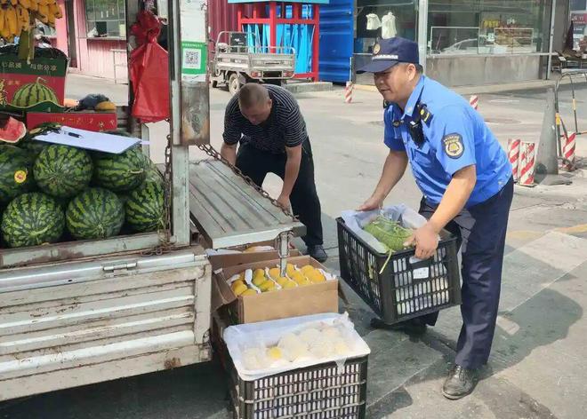 图集｜蓬江城管时刻在线年城市管理各类投诉同比下降1635%(图15)