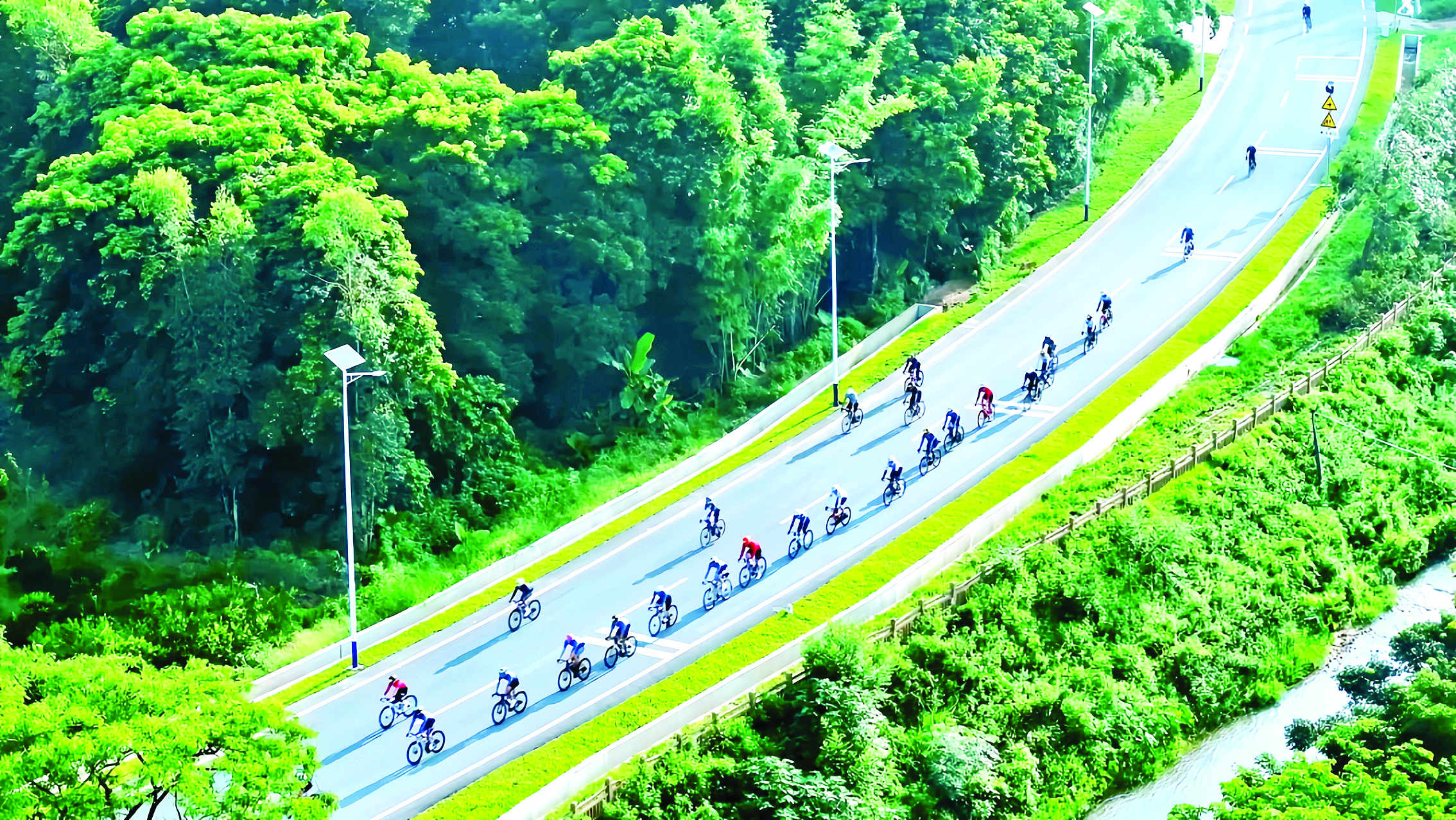 龙门31个项目贯通内畅外联交通网群众出行更舒畅(图2) 龙门31个项目贯通内畅外联交通网群众出行更舒畅(图2)